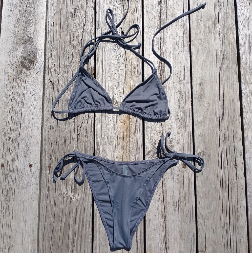 SKIMS string bikini 👙